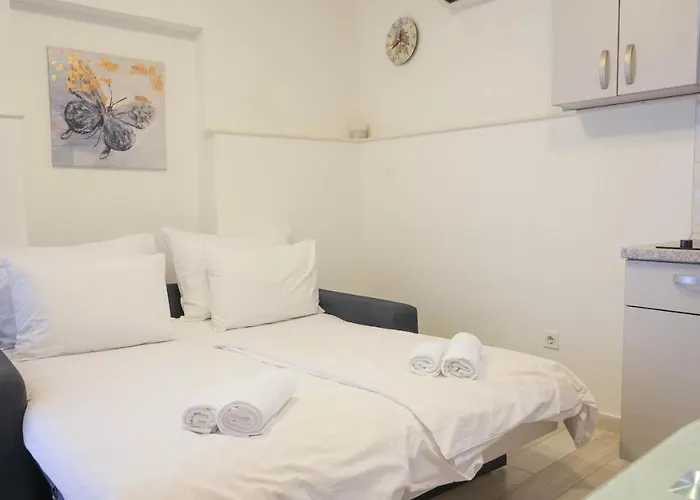 Bliss With Free Parking Appartamento *