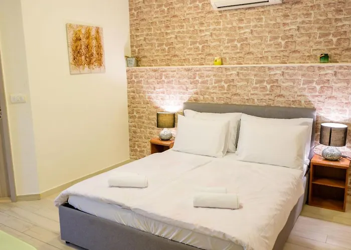 Bliss With Free Parking Appartamento *