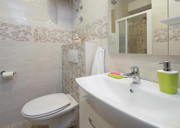 Bliss With Free Parking * Split