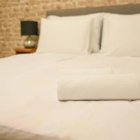 Bliss With Free Parking * Split